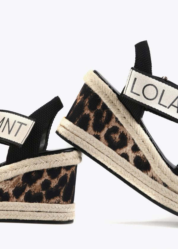 Sandalia cuña animal print | Calzado | Lola Casademunt