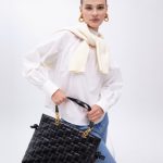 shopper-matelasse-avec-anses-chaines-et-effet-cuir (1)
