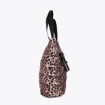 shopper-de-nylon-con-estampado-animal-print (4)