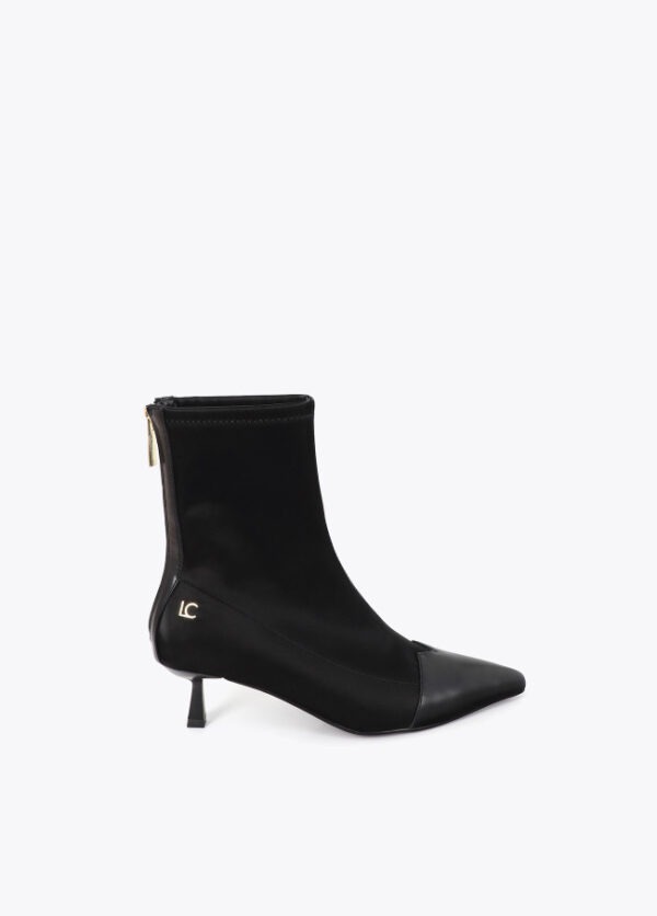 botin-tacon-material-tecnico-y-detalle-de-perla.jpg