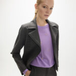 chaqueta-tipo-biker-con-strass-3.jpg